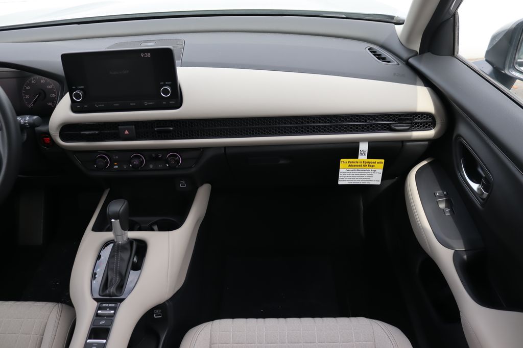 2025 Honda HR-V LX 16