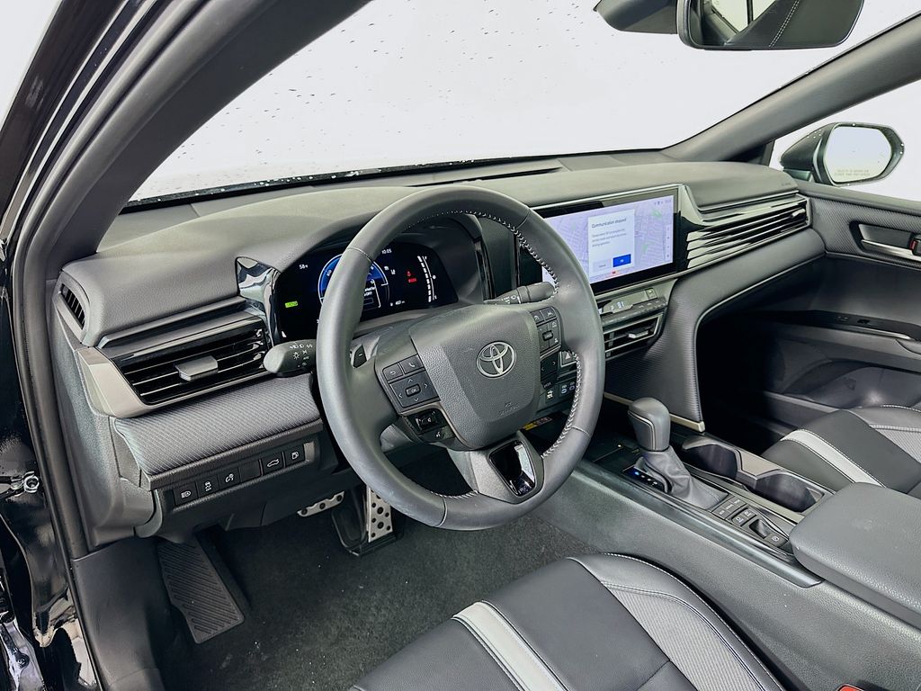 Thumbnail: 2025 Toyota Camry - 9