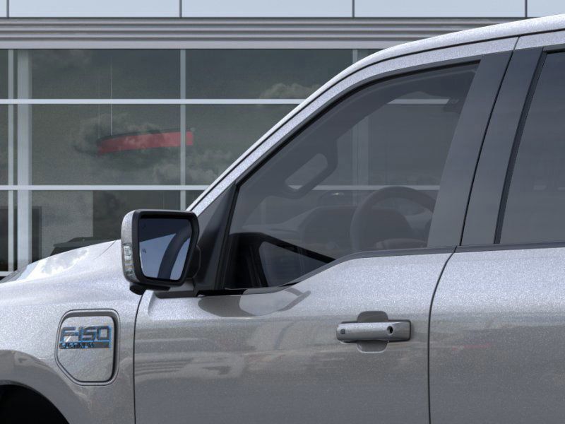 2025 Ford F-150 Lightning Platinum