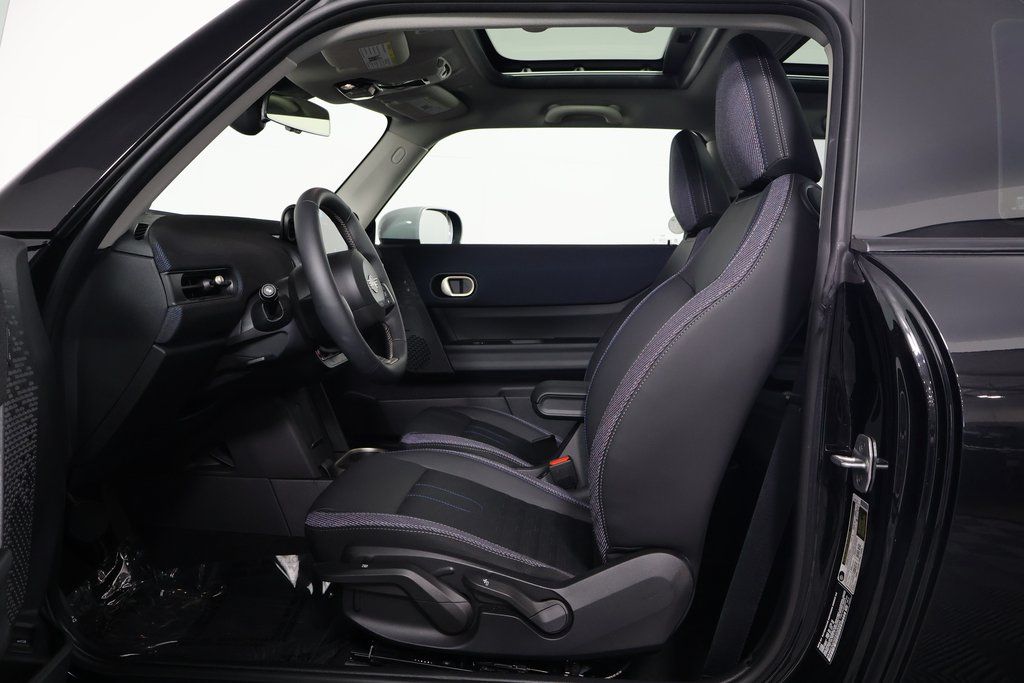 Thumbnail: 2025 MINI Cooper - 10