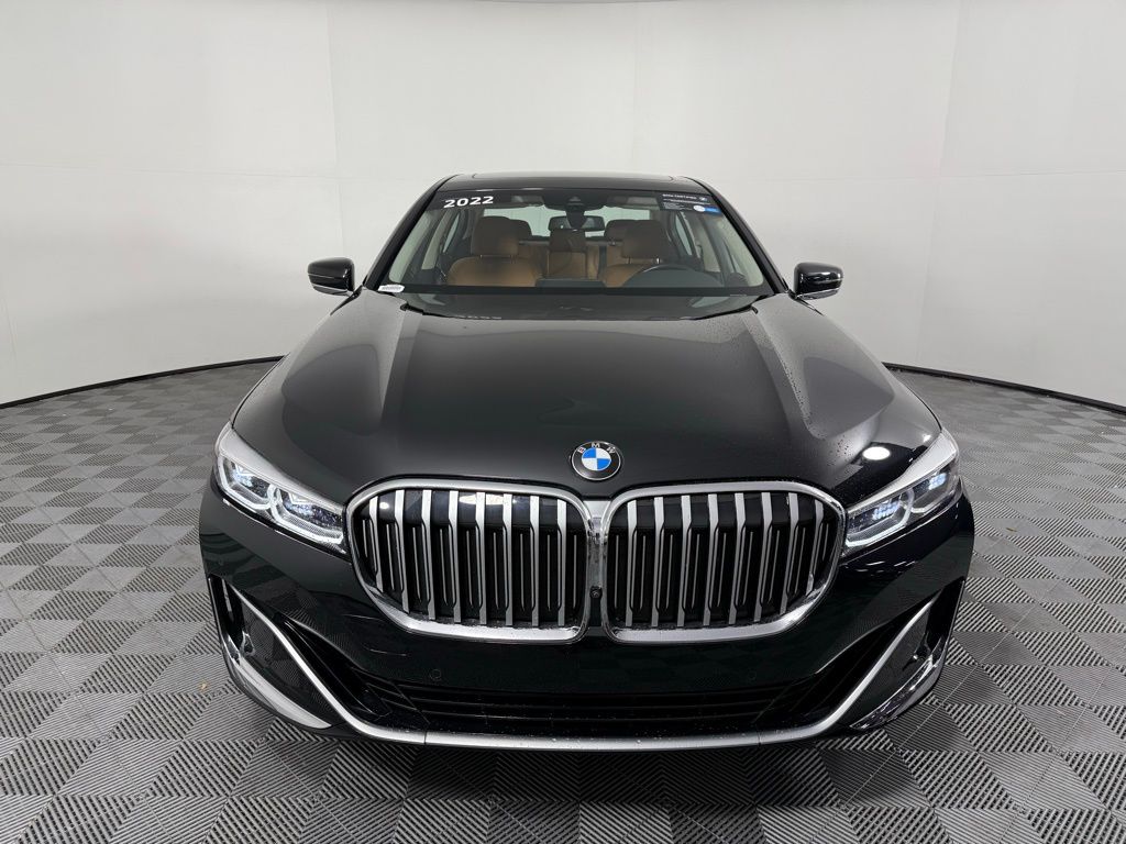 Thumbnail: 2022 BMW 7 Series - 2