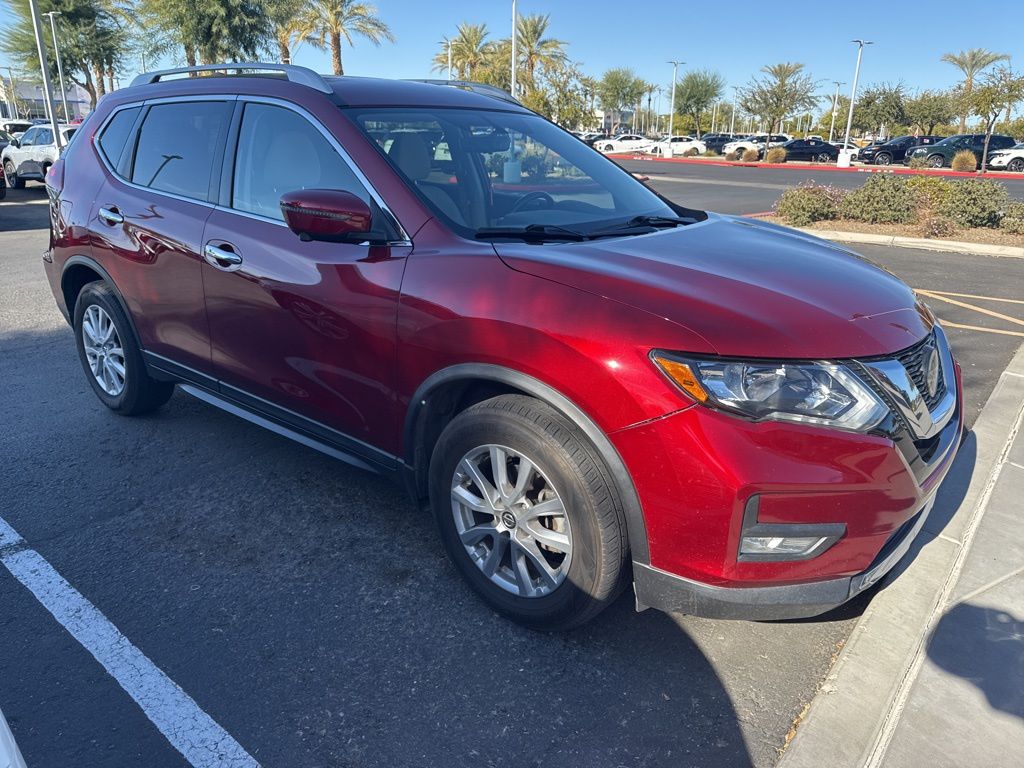 2018 Nissan Rogue SV 3