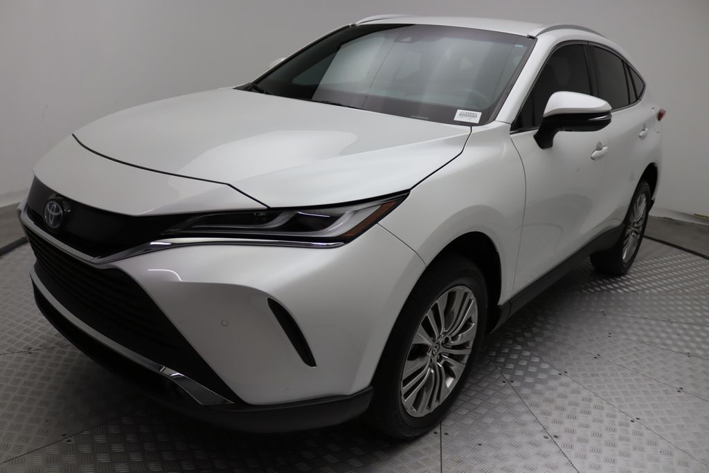 Thumbnail: 2023 Toyota Venza - 2