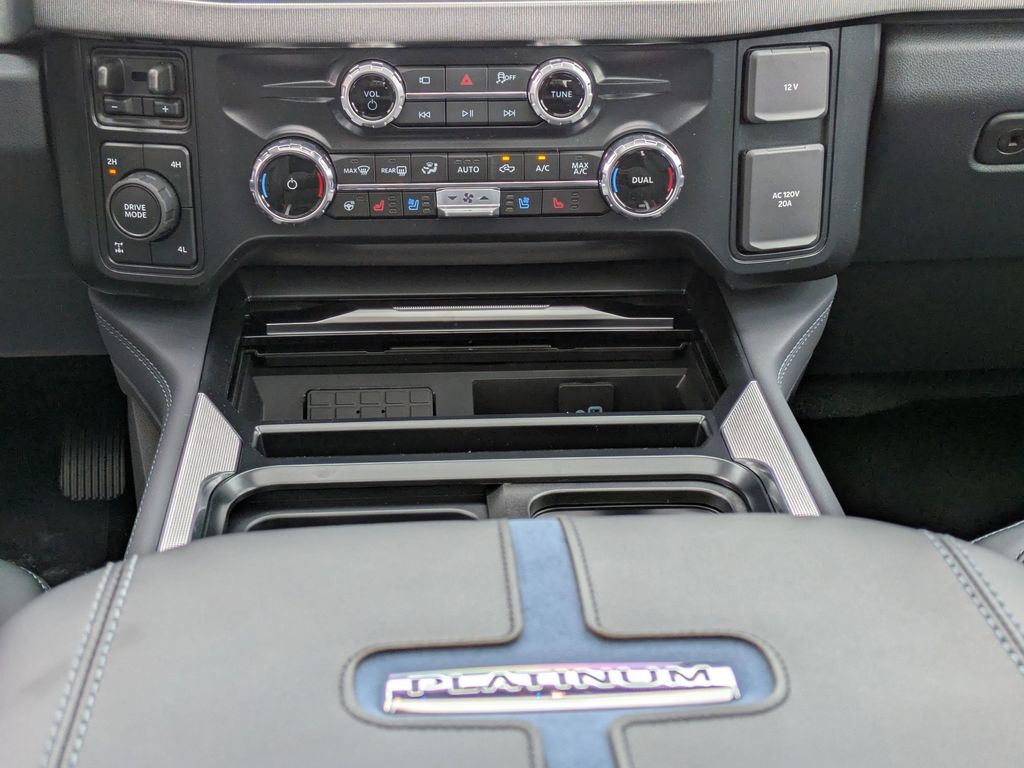 2026 Ford F-350 Platinum