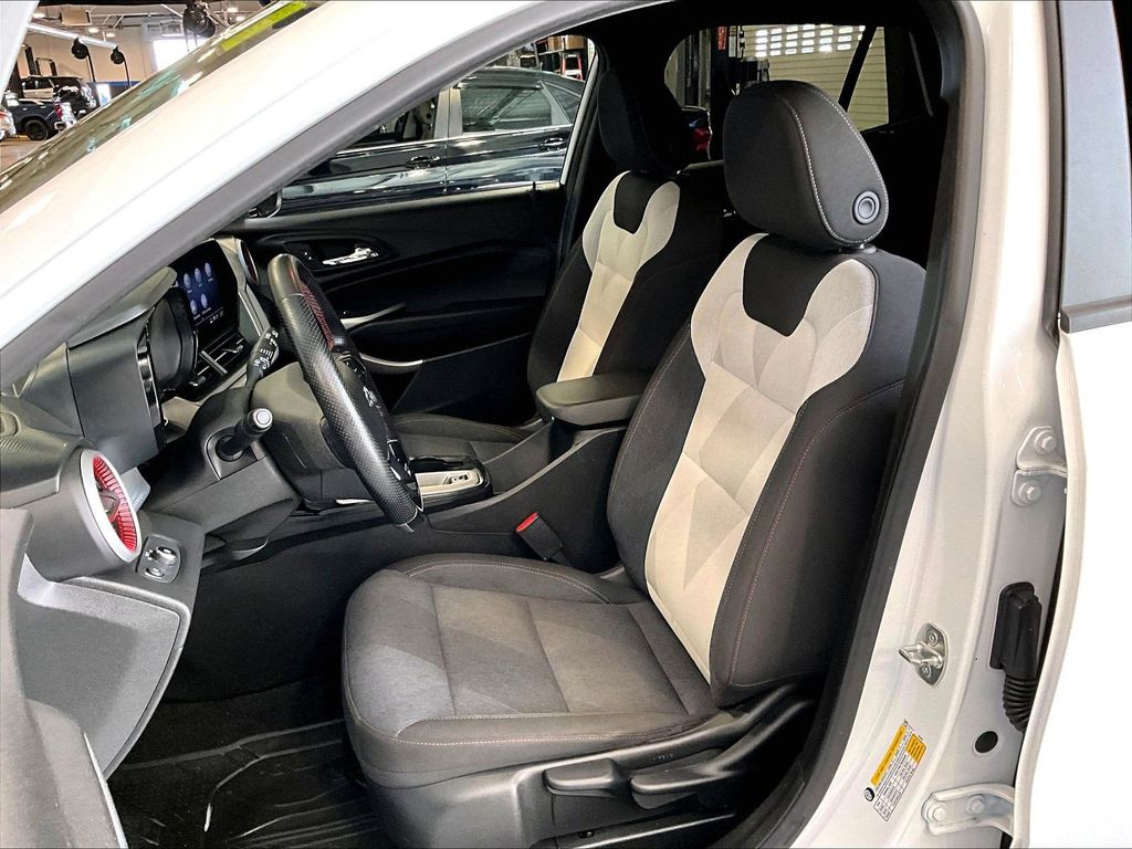 2024 Chevrolet Trax — photo 10