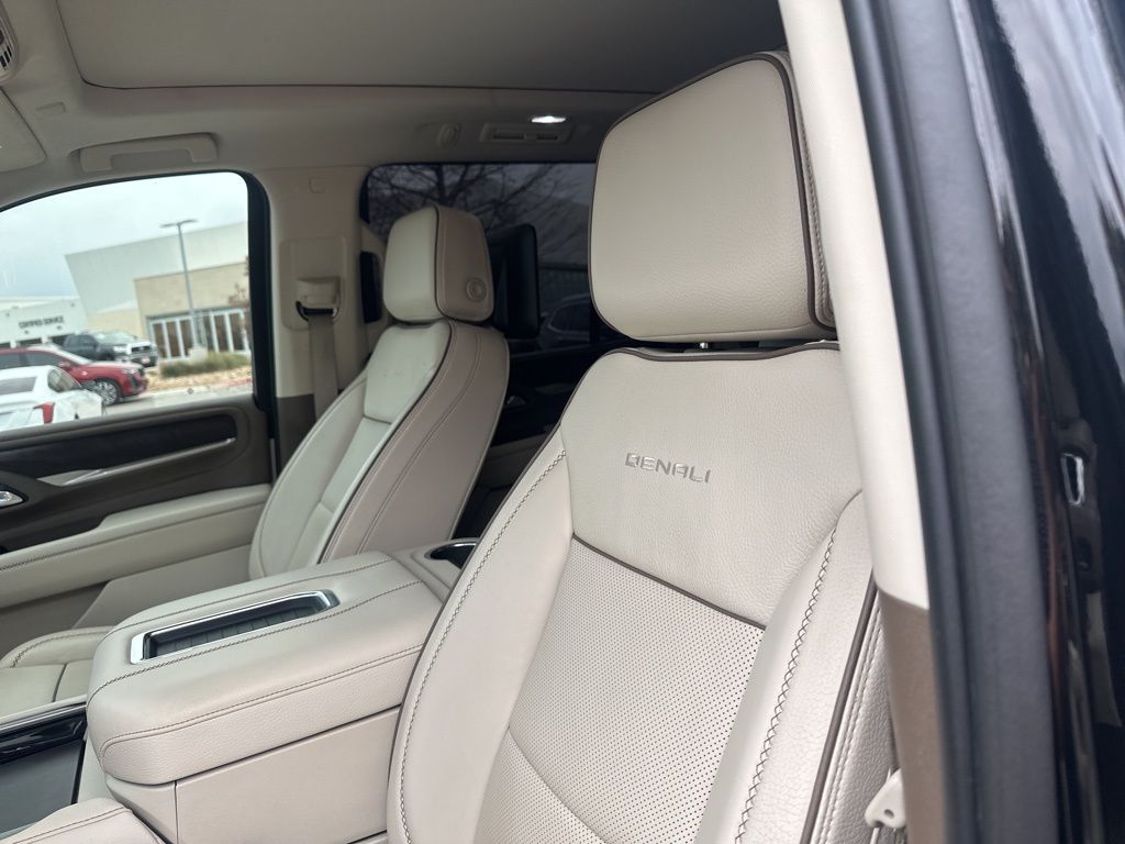 Used Car 2023 Gmc Yukon  Denali For Sale Under $70,000 In Austin, Texas