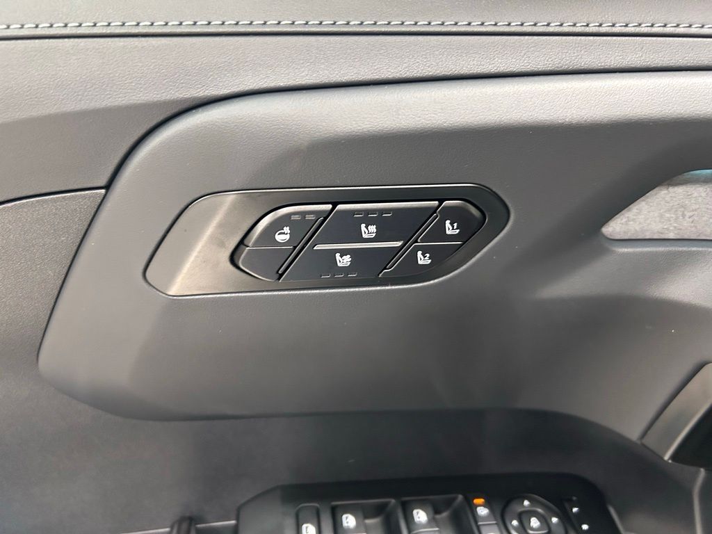 new 2027 Kia Telluride Hybrid car, priced at $57,700