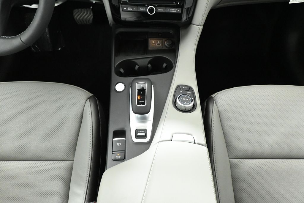 2025 INFINITI QX50 Luxe 19