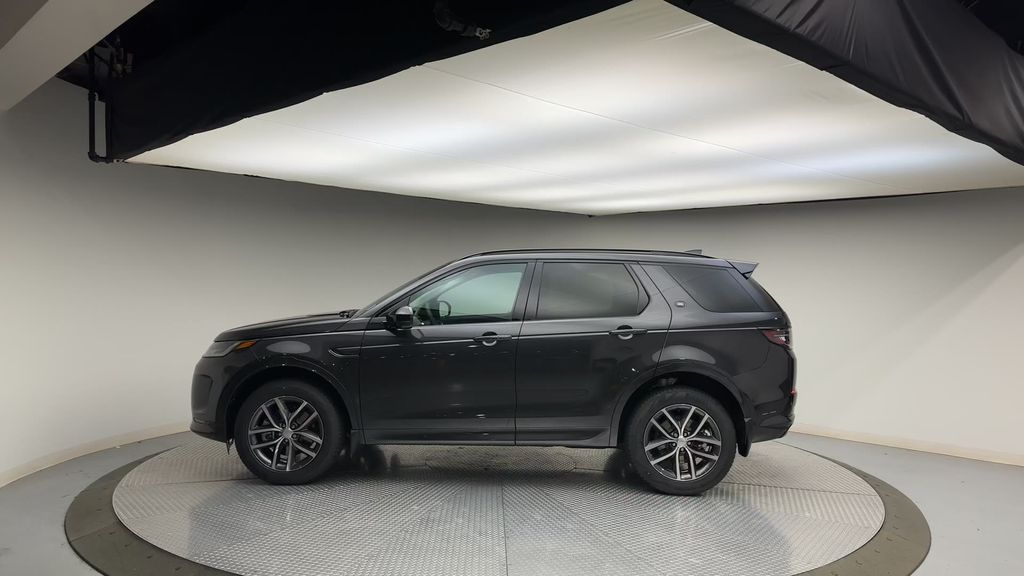 2024 Land Rover Discovery Sport S 5