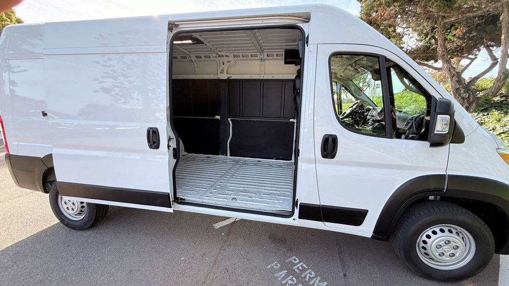 Used 2025 Ram ProMaster 2500 High Roof 3D Cargo Van