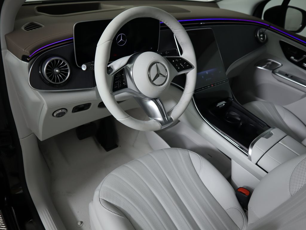 Thumbnail: 2026 Mercedes-Benz EQE - 10