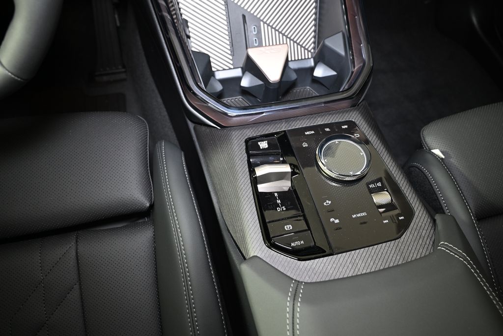 Thumbnail: 2025 BMW X3 - 20