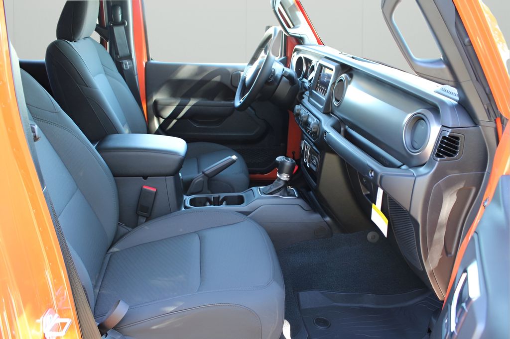 Used Car 2023 Jeep Gladiator  Willys For Sale Under $60,000 In Austin, Texas