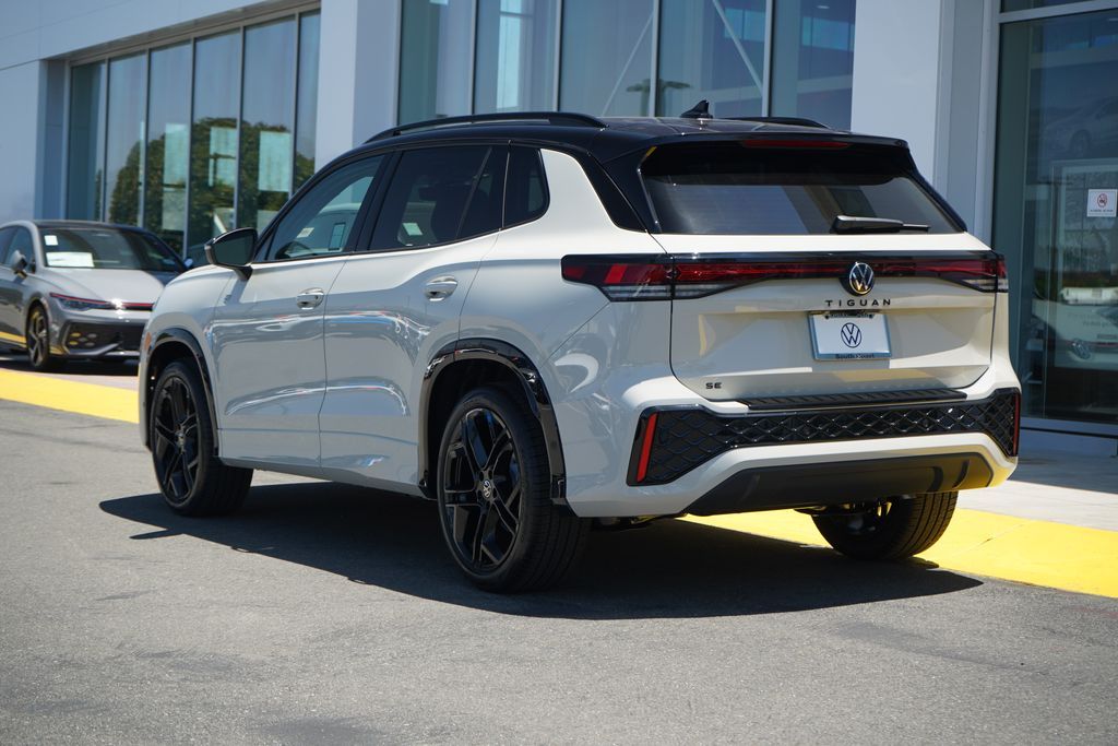 Thumbnail: 2026 Volkswagen Tiguan - 3