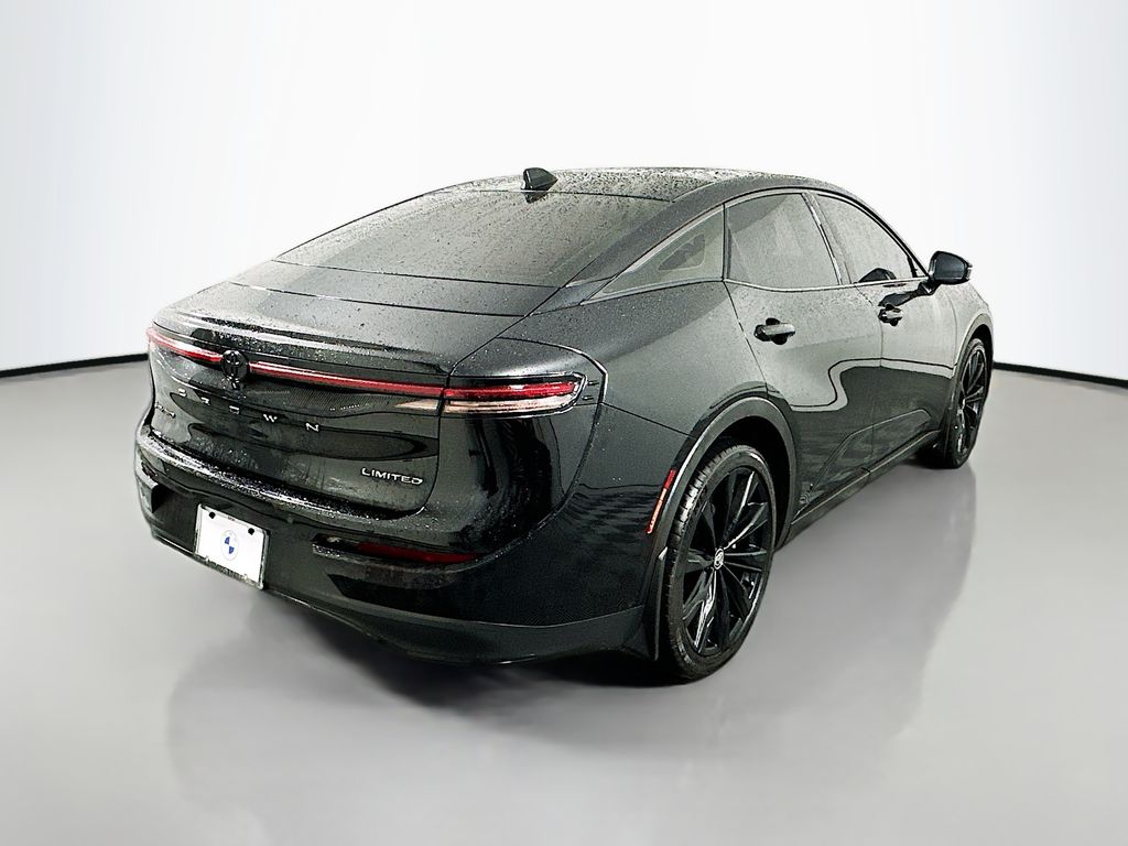 2025 Toyota Crown  5