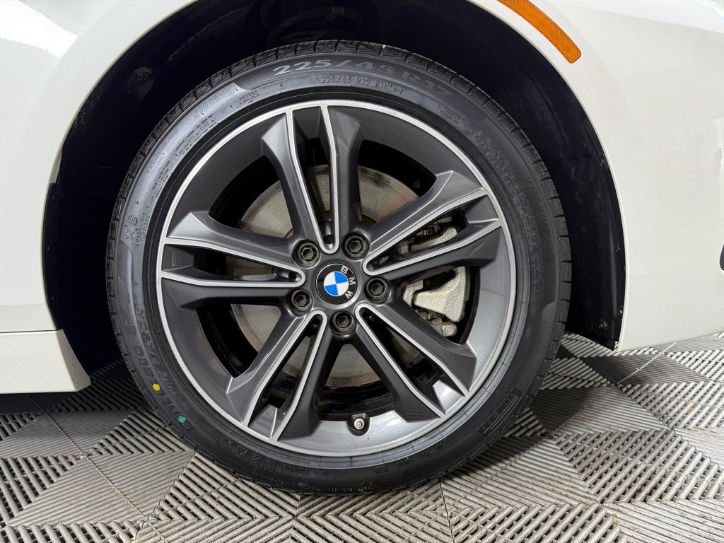 Thumbnail: 2023 BMW 2 Series - 11