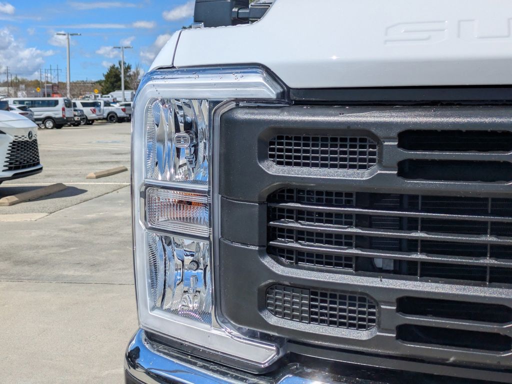 2026 Ford F-350 Super Duty XL