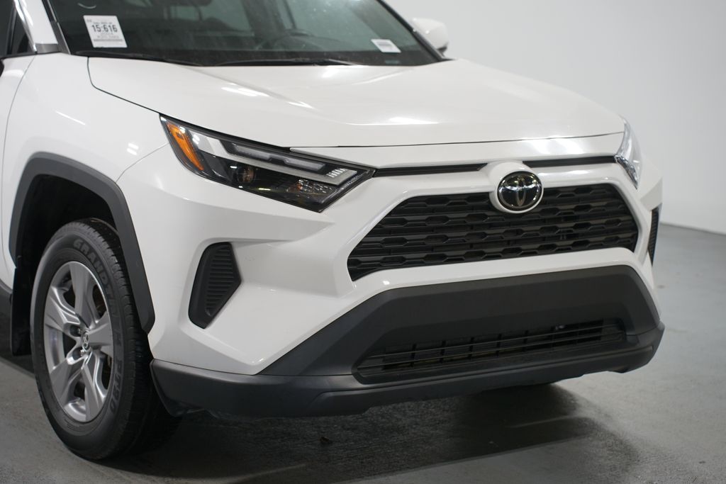 Thumbnail: 2024 Toyota RAV4 - 4