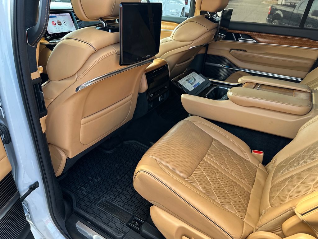 Used Car 2022 Jeep Grand Wagoneer  Series Iii For Sale Under $50,000 In Austin, Texas