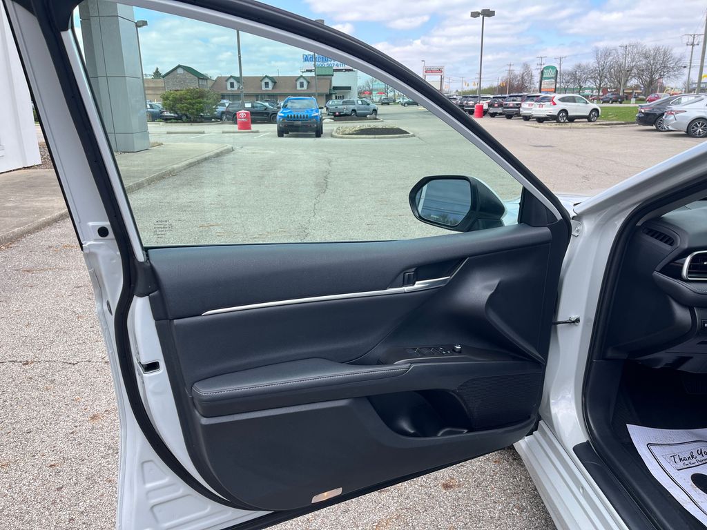 2023 Toyota Camry XSE photo
