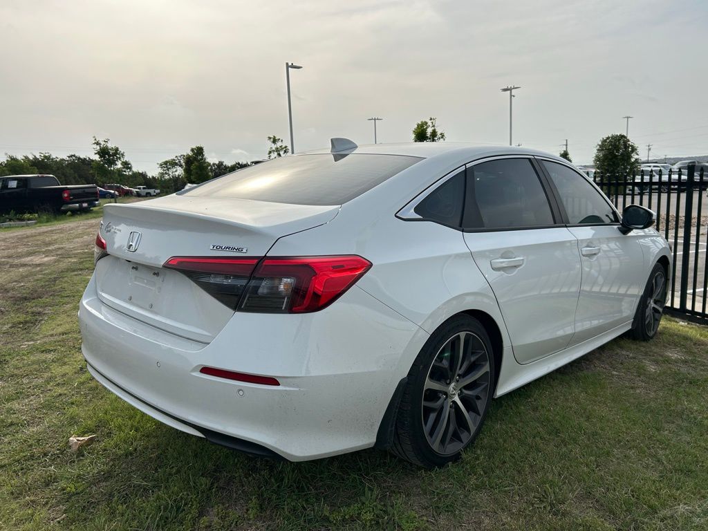 2023 Honda Civic Touring 3