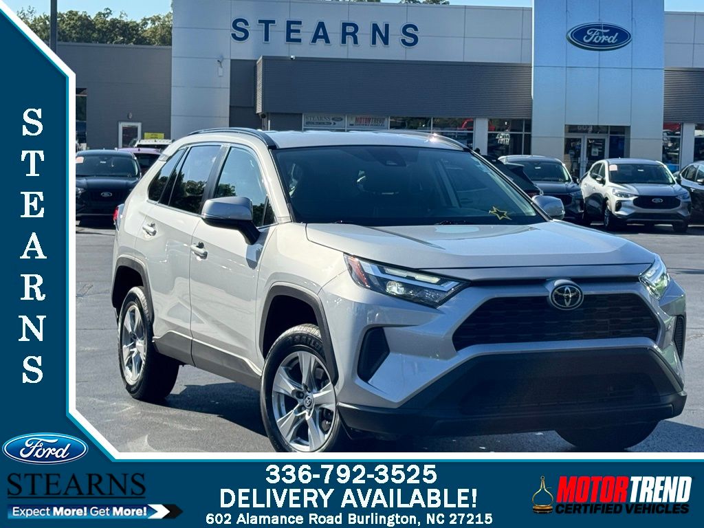 2024 Toyota RAV4 XLE FWD