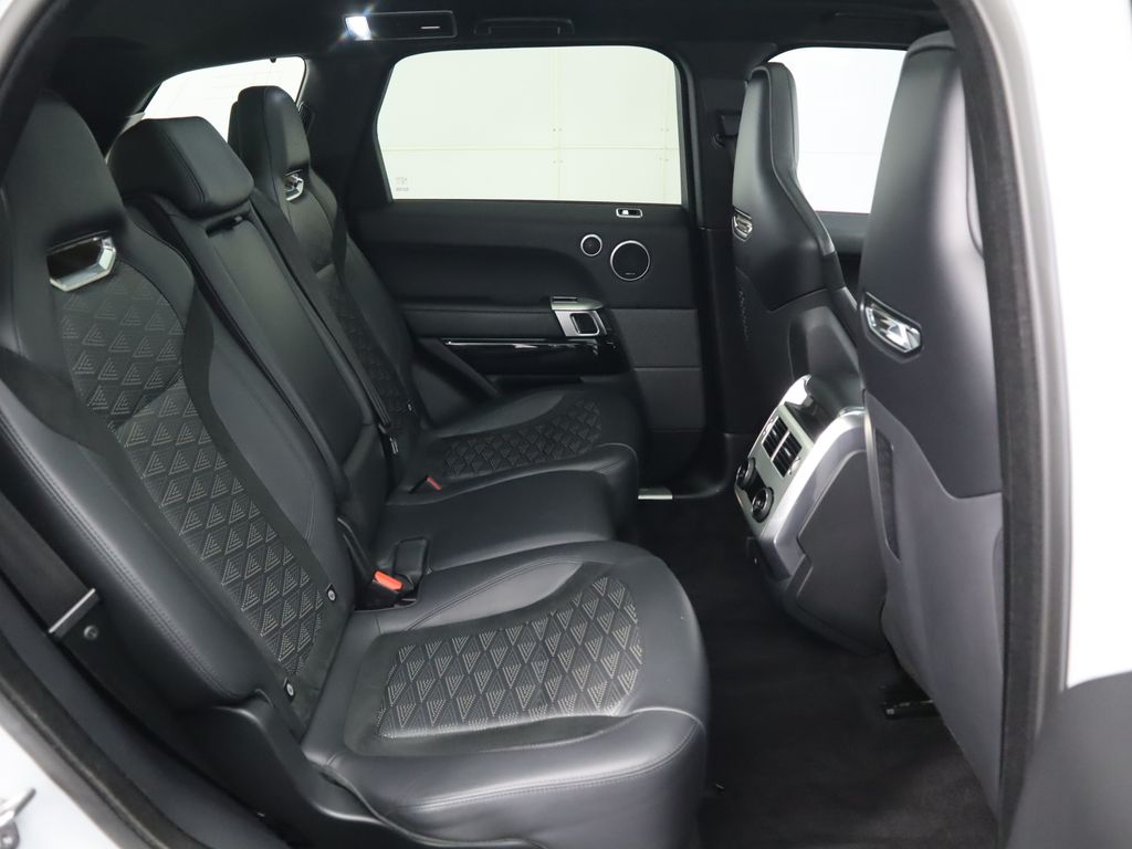 Thumbnail: 2022 Land Rover Range Rover Sport - 22