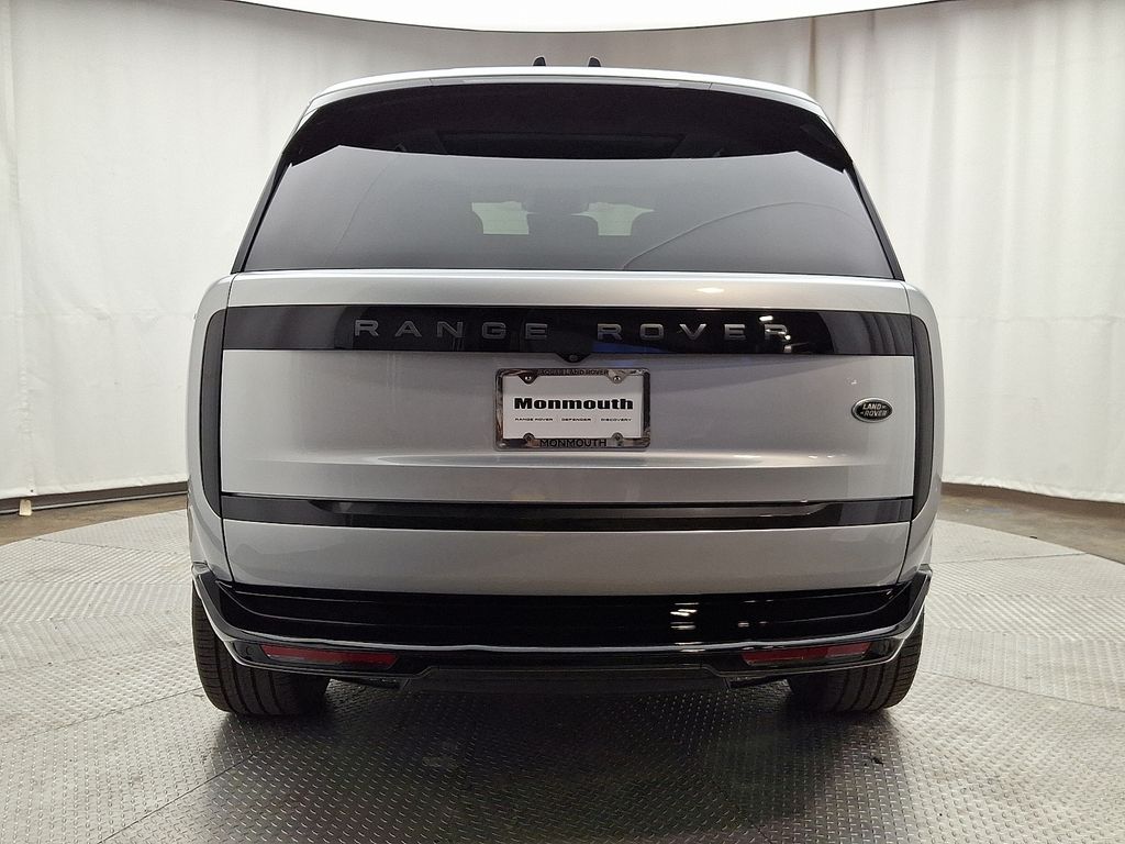 Thumbnail: 2023 Land Rover Range Rover - 5