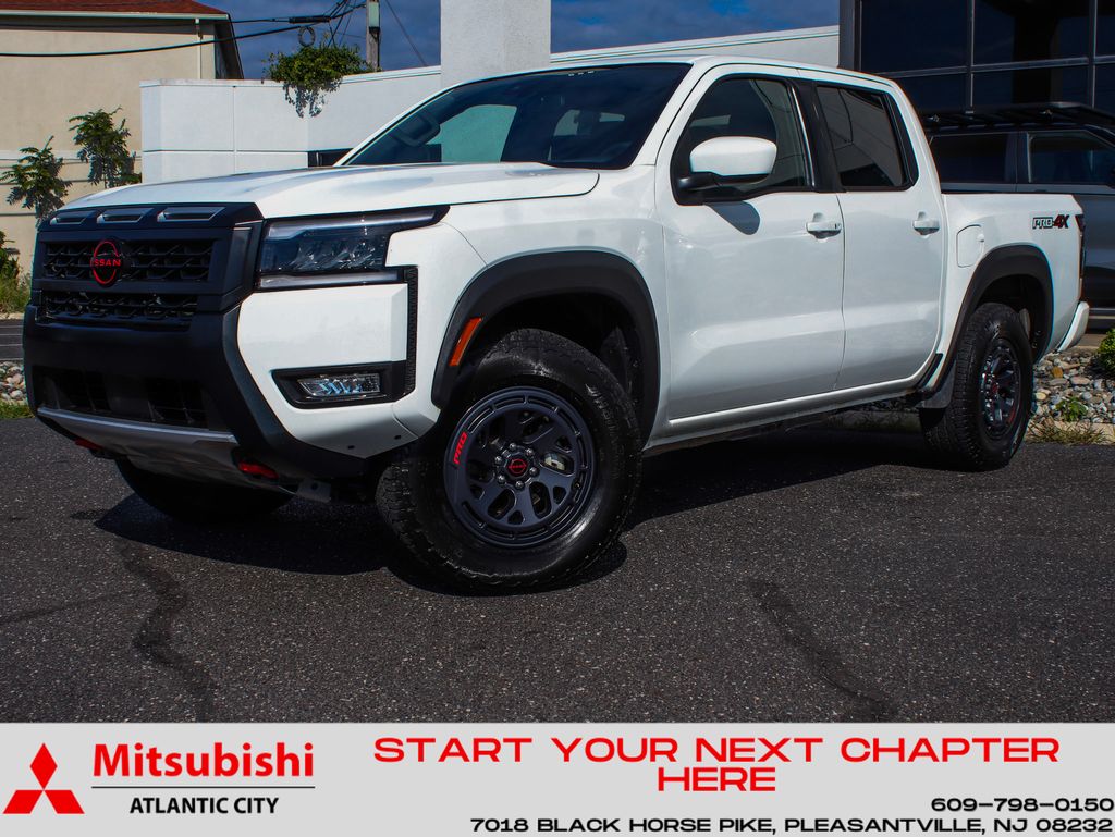 2026 Nissan Frontier PRO-4X Crew Cab 4WD