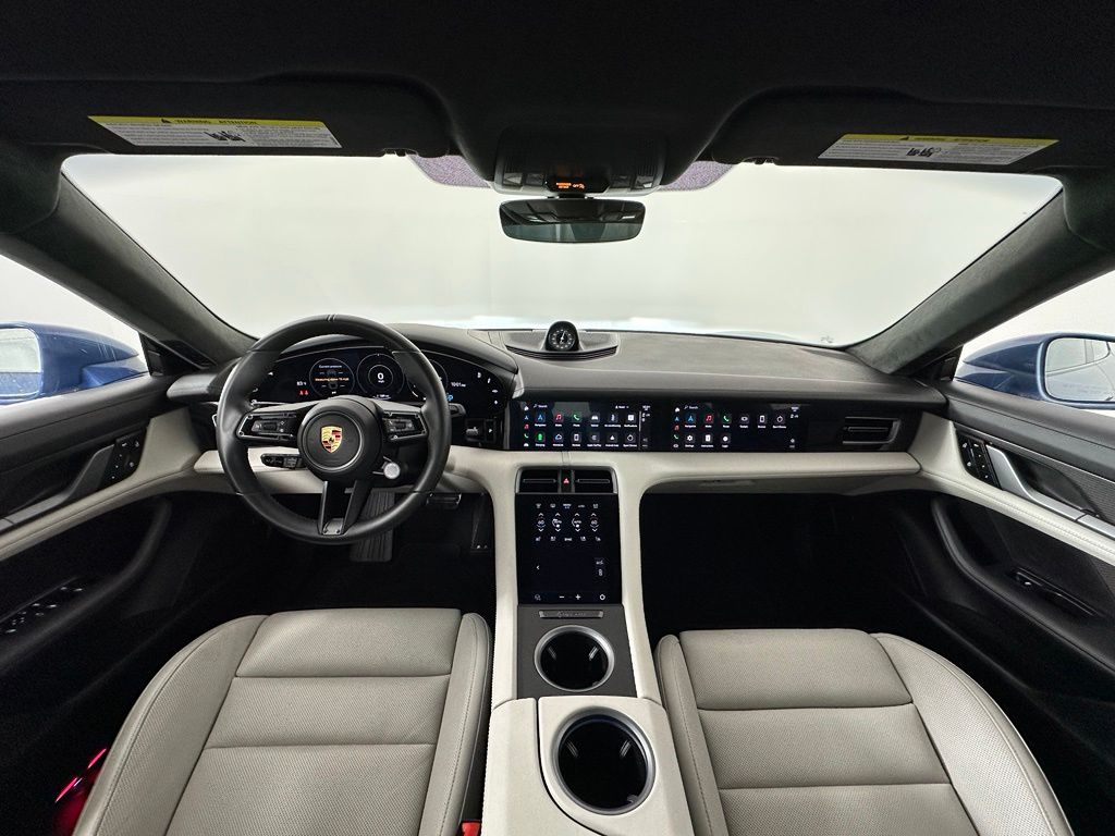 Thumbnail: 2024 Porsche Taycan - 6
