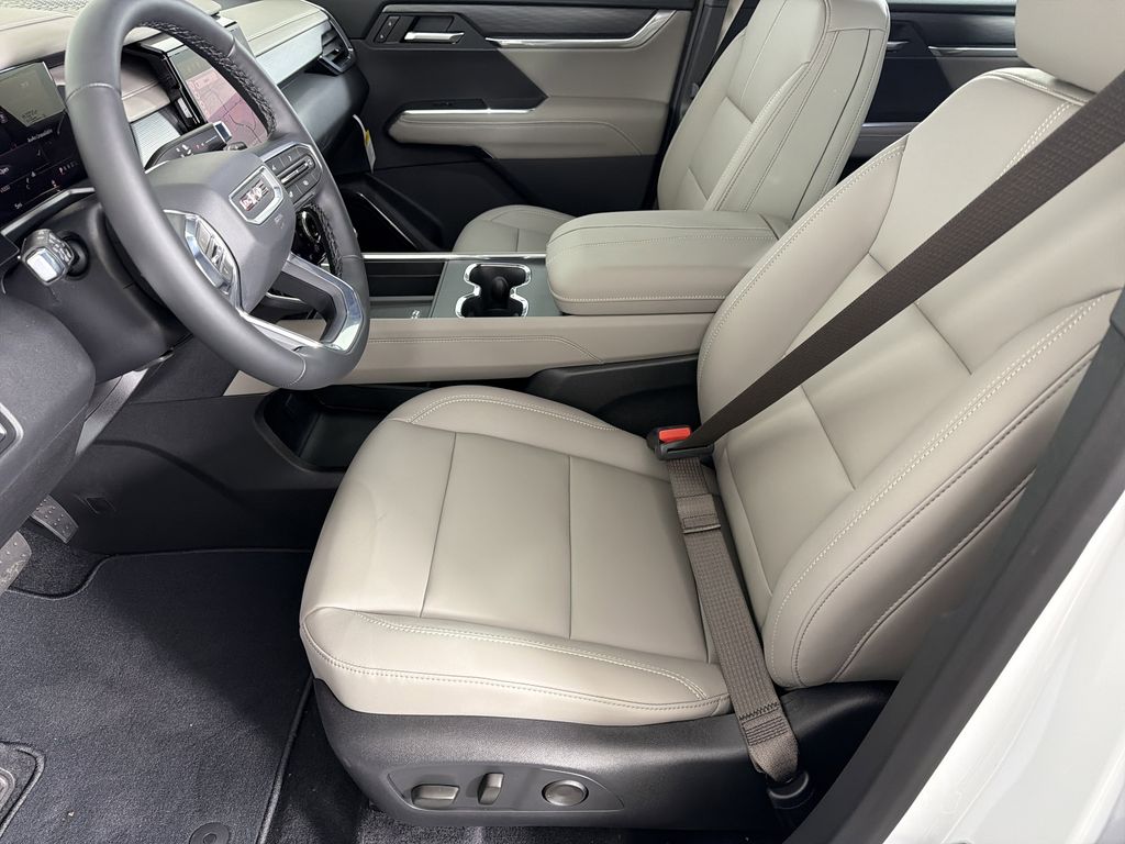 new 2026 GMC Acadia car, priced at $46,130