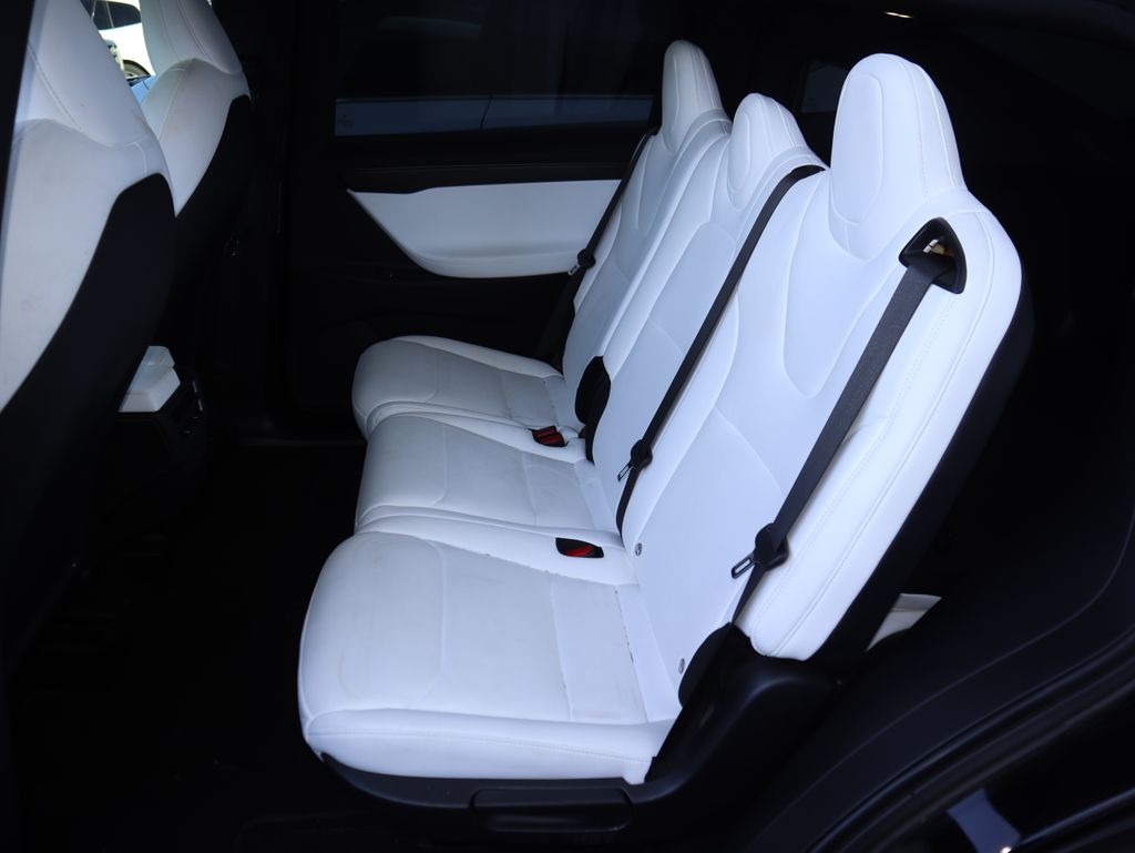 Thumbnail: 2021 Tesla Model X - 9