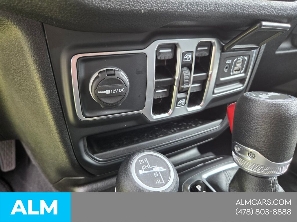 Used 2025 Gray Jeep Sport S image 20