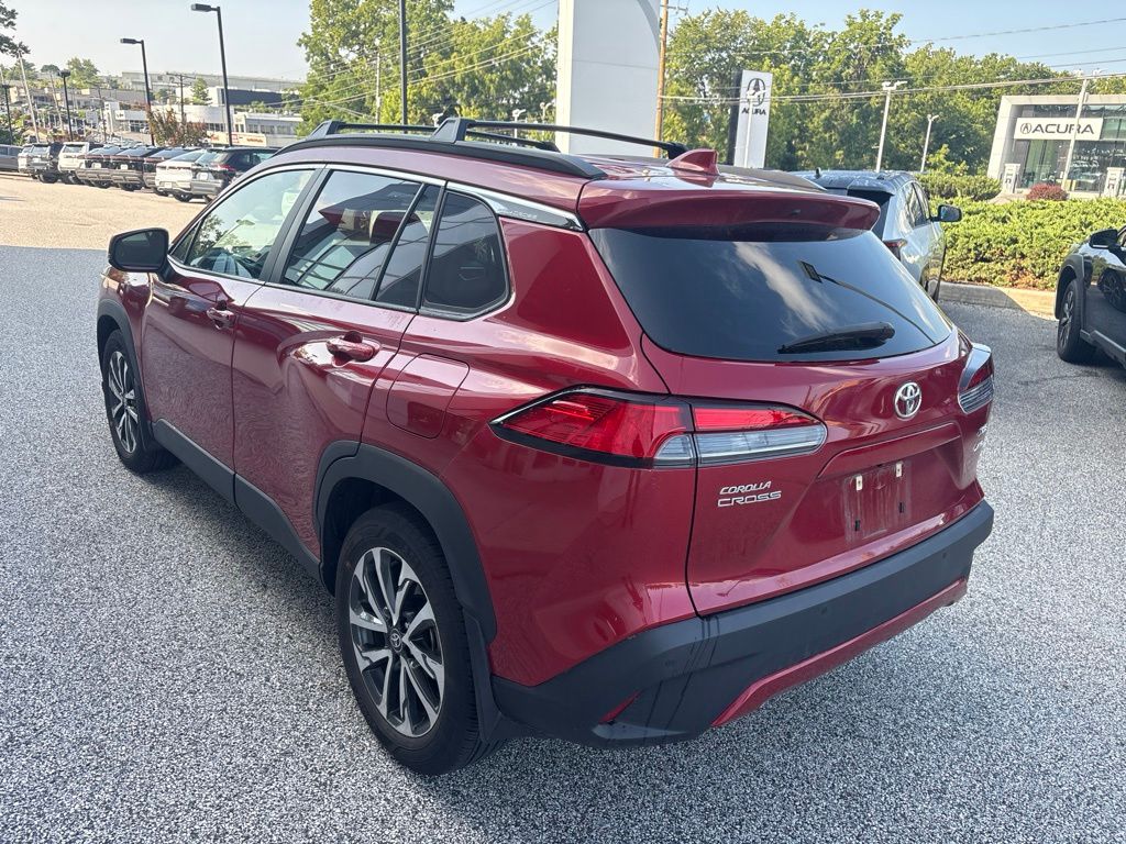 Used 2023 Red Toyota XLE image 5