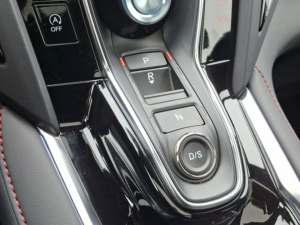 Thumbnail: 2025 Acura RDX - 16