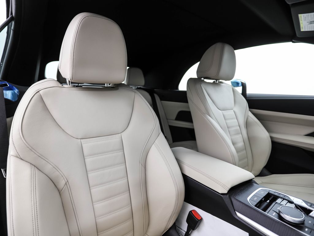 Thumbnail: 2027 BMW 4 Series - 26
