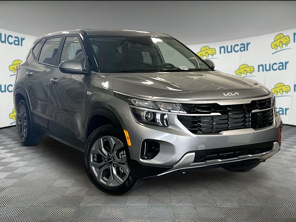 2025 Kia Seltos — photo 1