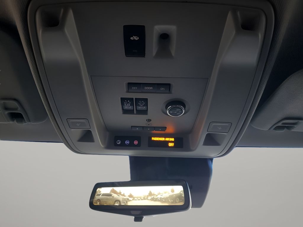 Used Car 2018 Cadillac Escalade  Luxury For Sale Under $30,000 In Austin, Texas