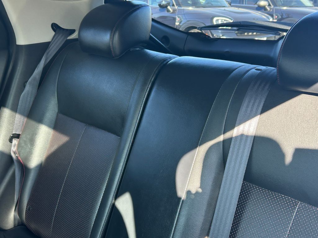 Thumbnail: 2014 Nissan Juke - 32