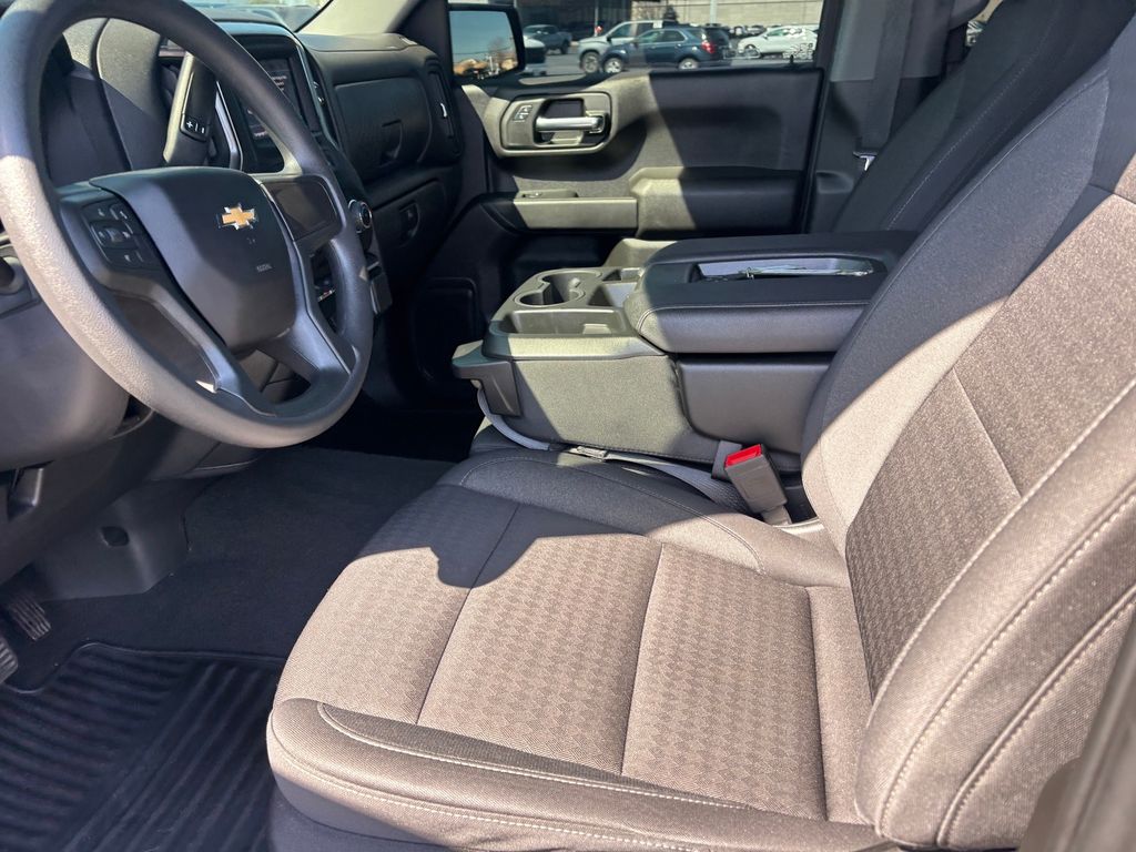 Used Car 2025 Chevrolet Silverado 1500  Crew Pickup 4wd Crew Cab 147 Custom Four Wheel Drive For Sale Under $50,000 In Austin, Texas