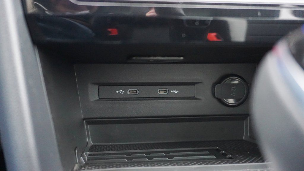 2026 Volkswagen Taos SEL - Photo 15