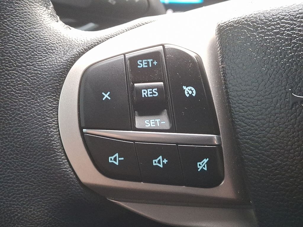 Thumbnail: 2023 Ford Explorer - 21