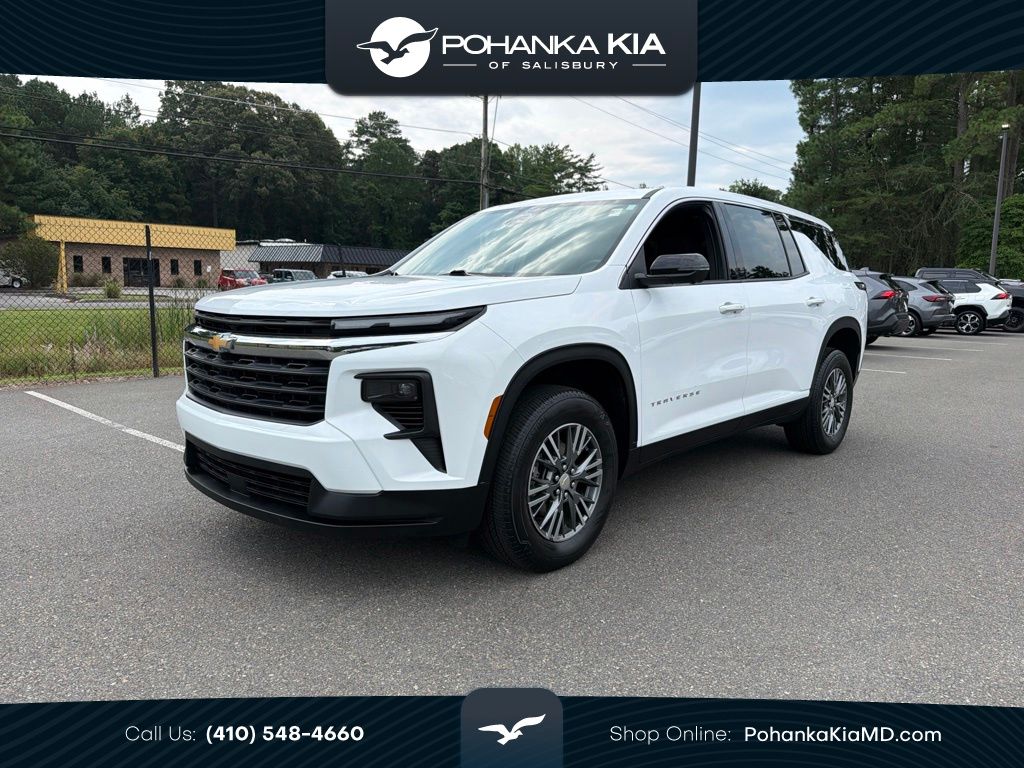 2024 Chevrolet Traverse LS AWD