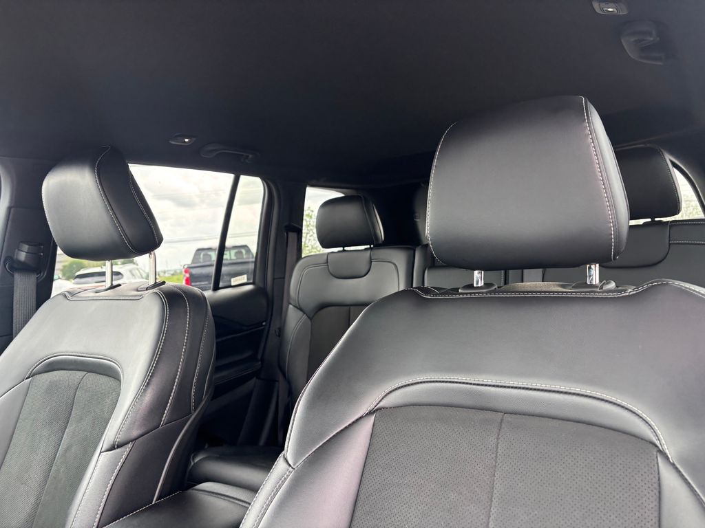 Used Car 2025 Jeep Grand Cherokee  Altitude For Sale Under $40,000 In Austin, Texas