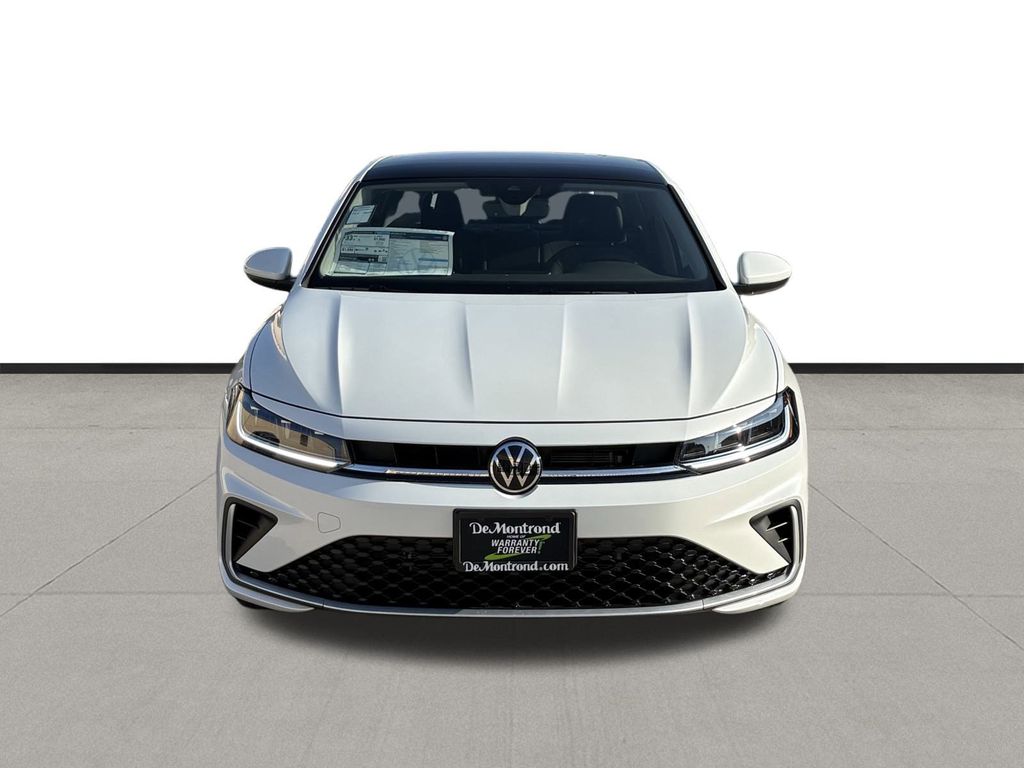 New 2026 White Pearl Volkswagen 1.5T SE image 2