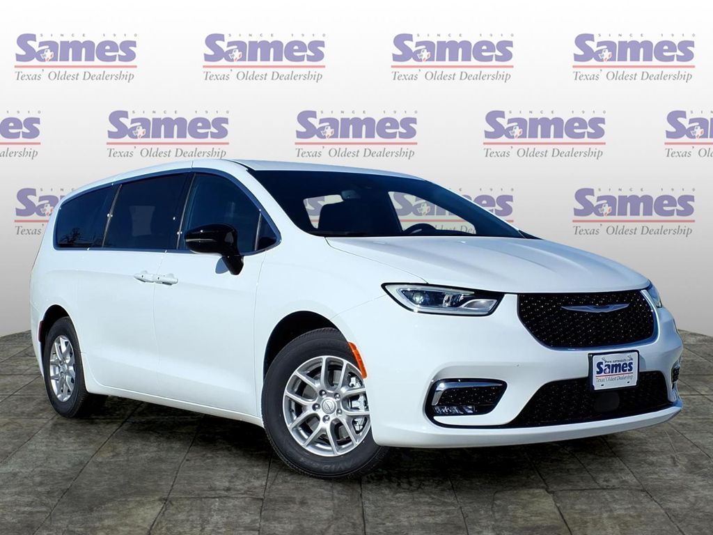 2026 Chrysler Pacifica