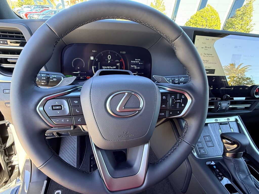 Thumbnail: 2026 Lexus GX - 25