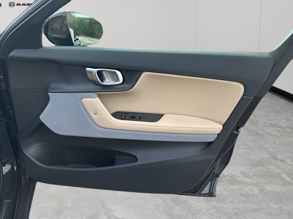 Used Car 2021 Polestar 2  Launch Edition For Sale Under $25,000 In Austin, Texas