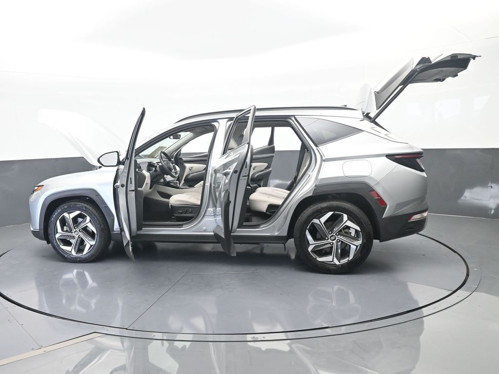 Used 2023 Shimmering Silver Hyundai SEL image 71