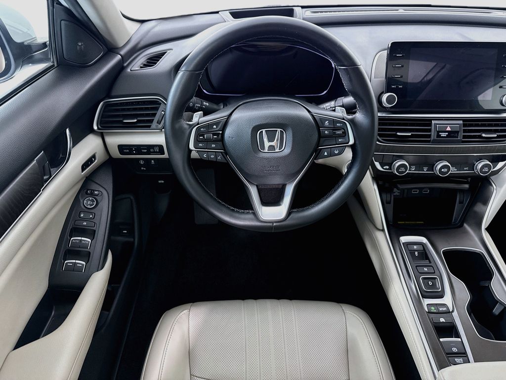 Thumbnail: 2021 Honda Accord - 10